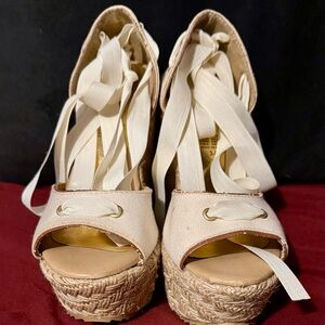 Stylish Cream Wedge Sandals